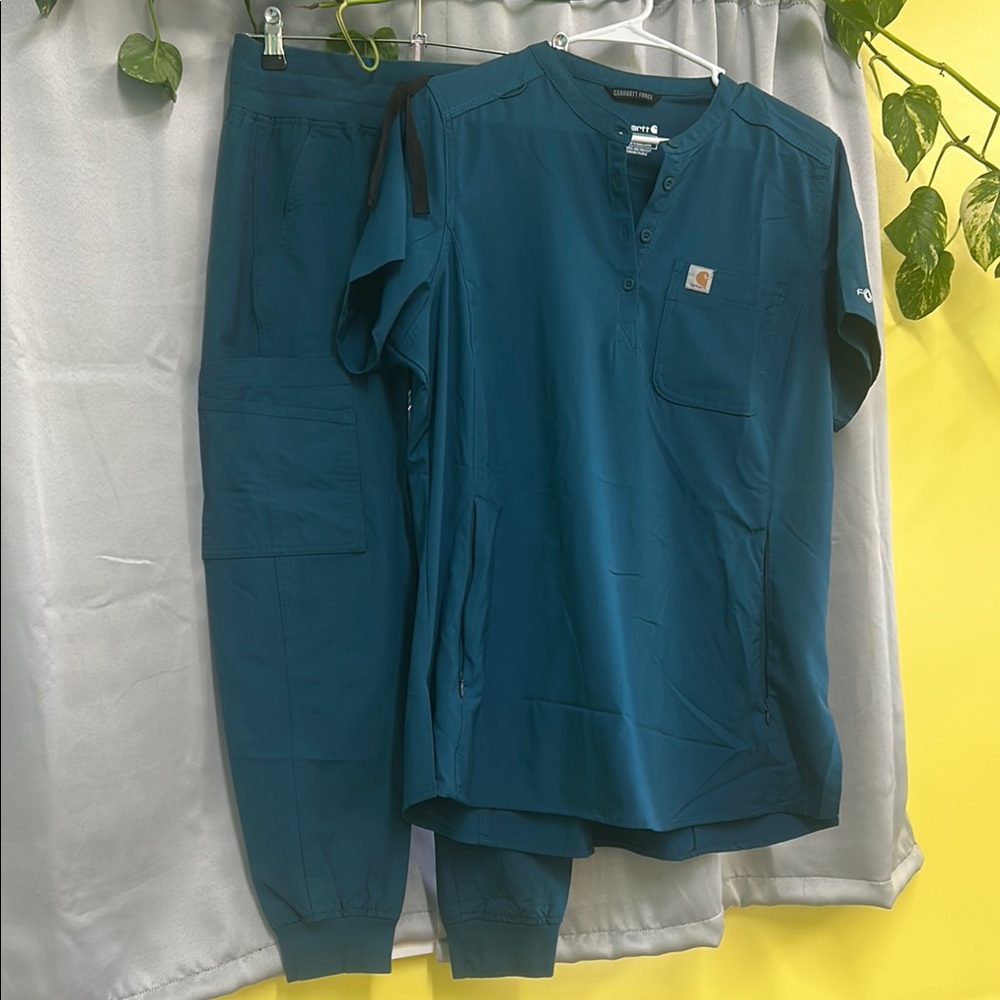 Carhartt Teal Scrub Set Top L Pants S petite